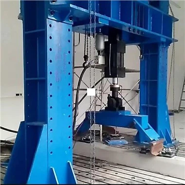 Macchina di test di fatica per travi di cemento